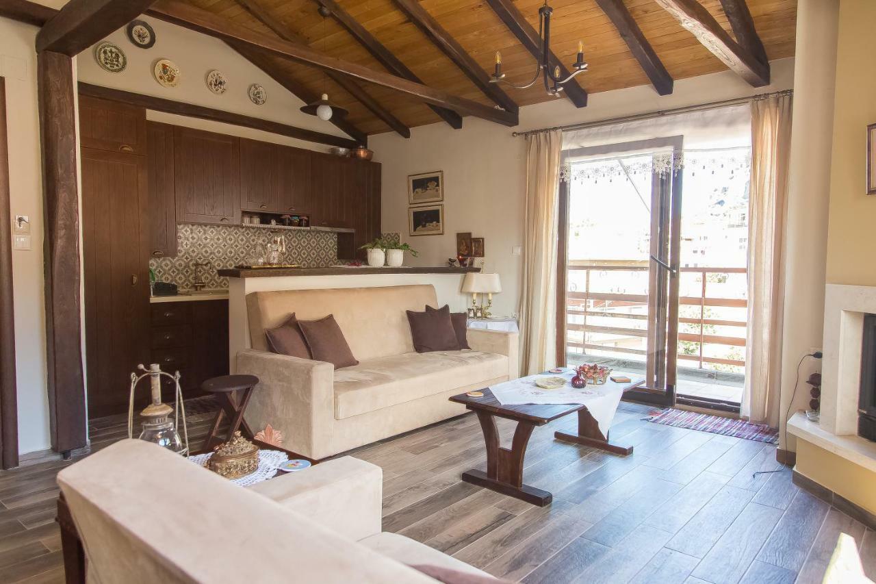 Appartamento Tasos House Kalambaka Esterno foto
